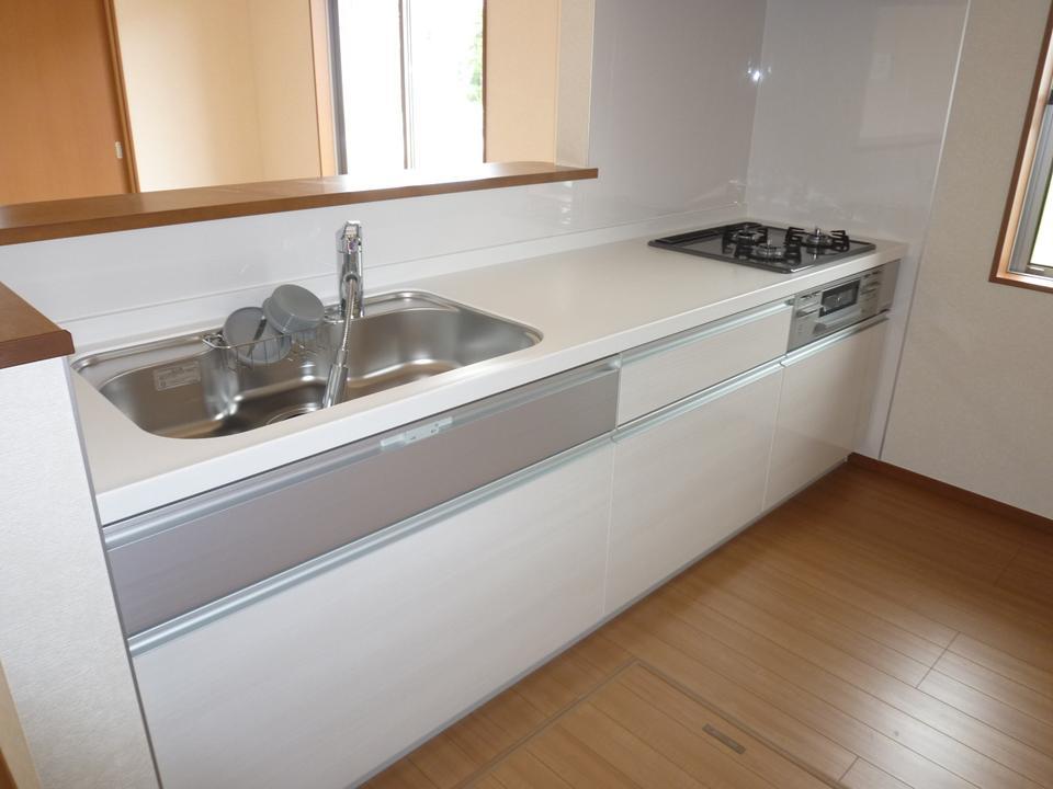 Same specifications photo (kitchen). Same specifications