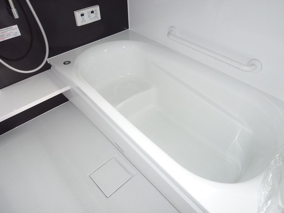 Same specifications photo (bathroom). Same specifications