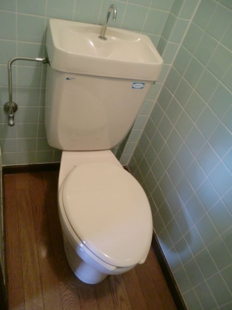 Toilet