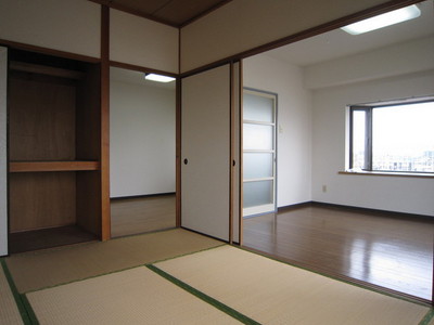 Living and room.  ☆ From Japanese-style room ☆