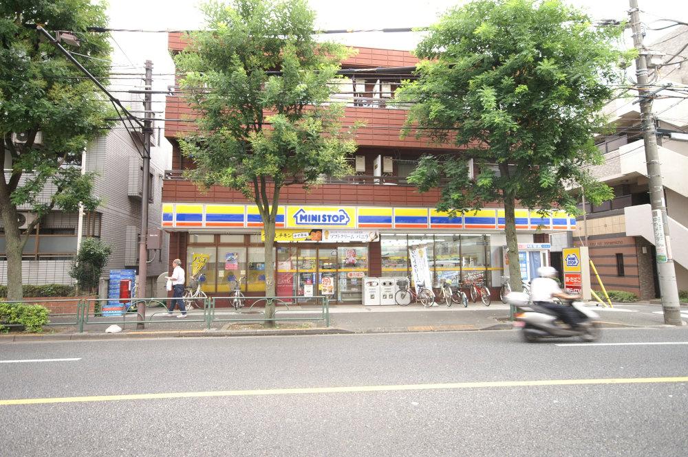 Convenience store. MINISTOP Kichijojiminami the town to shop 484m