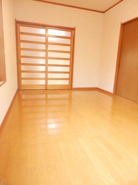 Living and room. Sunny flooring of the room.