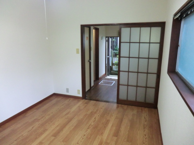Living and room