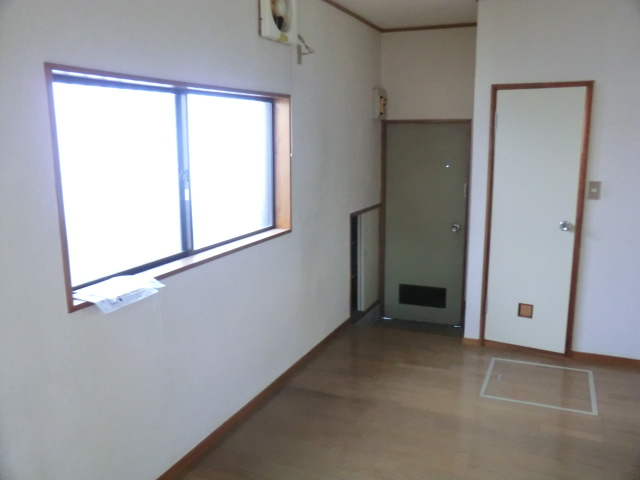 Living and room