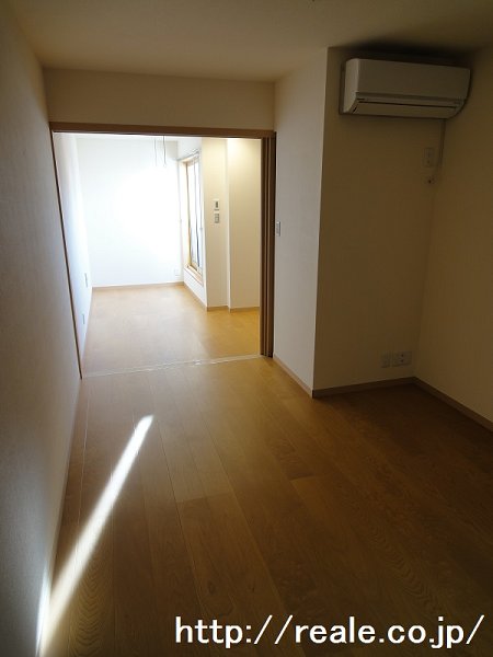 Living and room