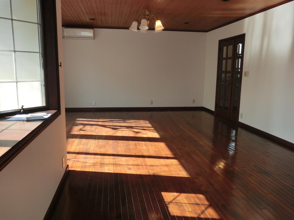 Living and room