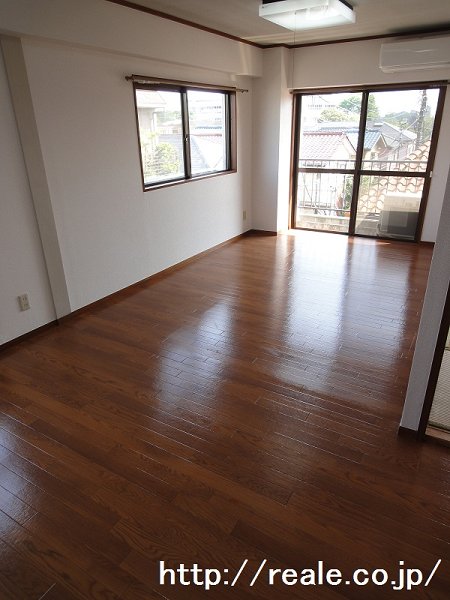 Living and room