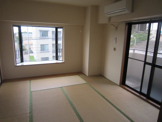 Other room space