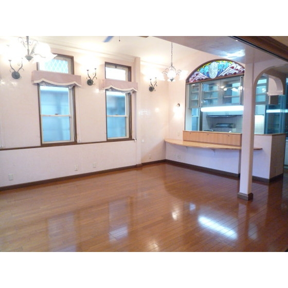 Living and room