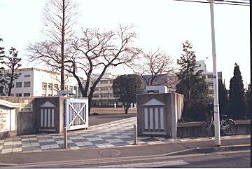 Junior high school. Musashino Municipal 1200m walk 15 minutes to the third junior high school