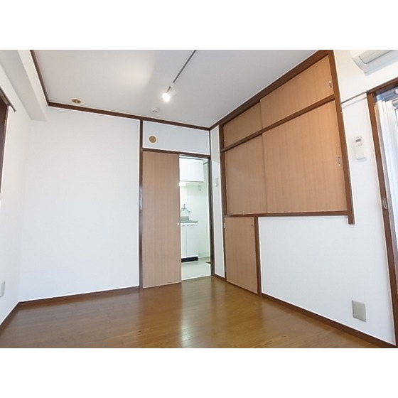 Other room space