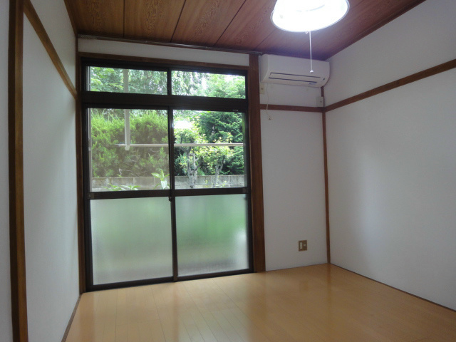 Other room space