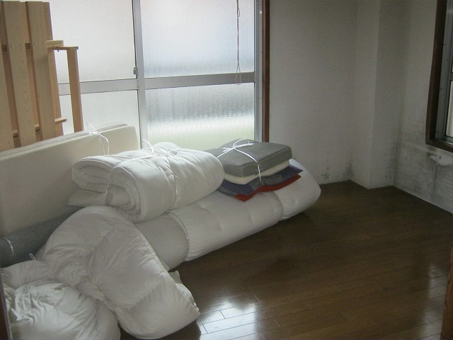 Living and room