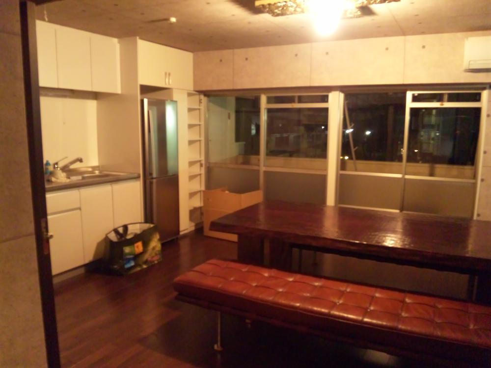 Living. Indoor (January 2012) shooting