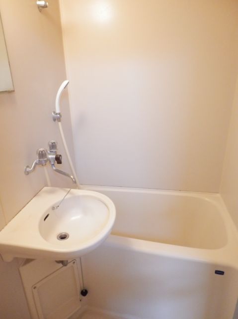 Bath. Bathroom