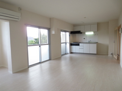 Living and room