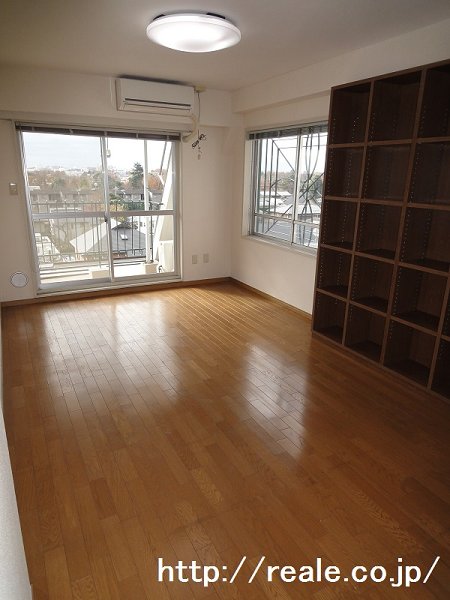 Living and room