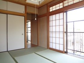 Living and room