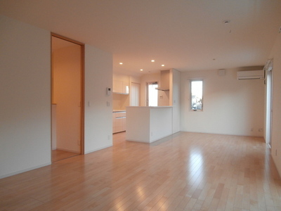 Living and room. ◆ Facing south ・ Spacious living 21.2 Pledge ◆