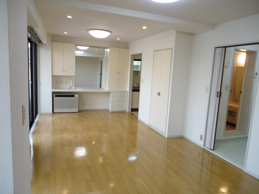 Living and room