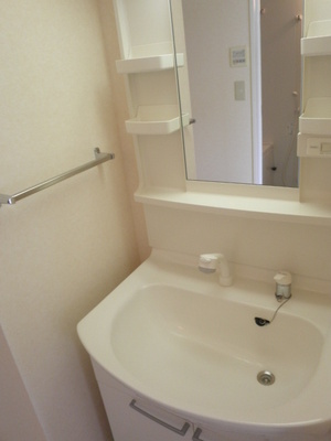 Washroom. Washroom