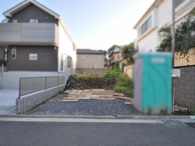 Local land photo. A No. land Vacant lot