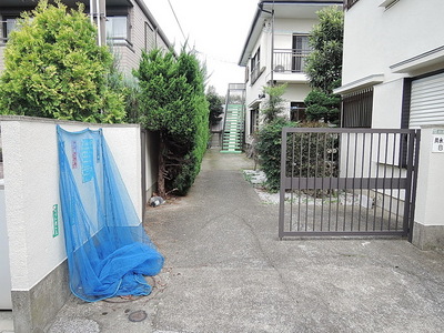 Entrance. Entrance