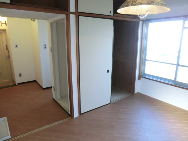 Living and room