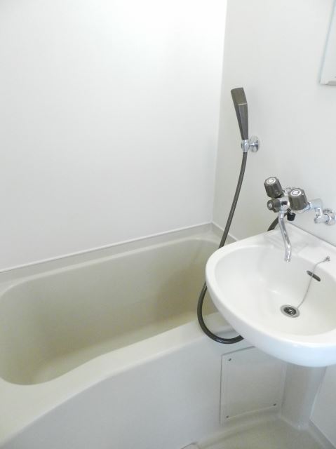 Bath. Bathroom