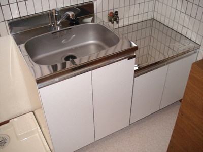 Kitchen. ☆ Kitchen was also replaced ☆
