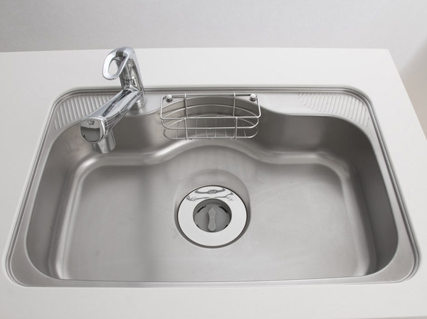 Kitchen.  [Quiet wide sink] Adopt a silent type of sink with reduced it sounds water to be worried about. Big pot is also easily washable wide design.