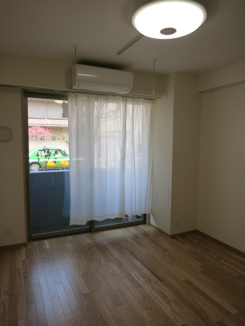 Living and room
