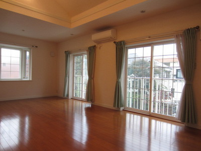 Living and room