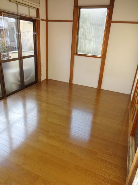 Living and room