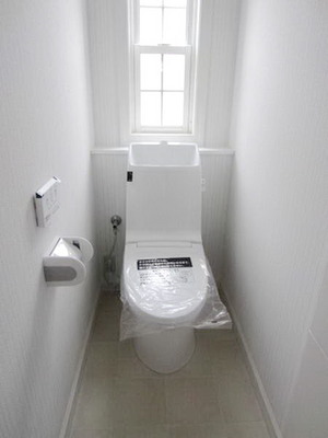 Toilet. Bidet