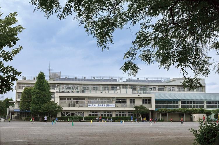 Primary school. 480m to Musashino Municipal fourth elementary school