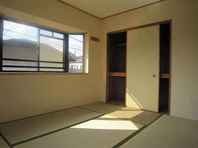 Receipt. ☆ Japanese-style room 6 quires with bay window ☆