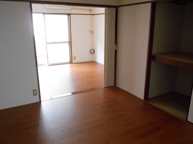 Living and room. Facing south in sunny, Cushion floor of the room. 