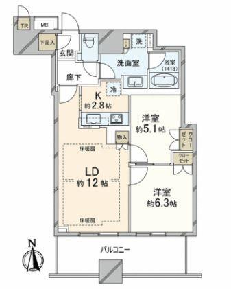 Floor plan. 2LDK, Price 64,800,000 yen, Occupied area 62.68 sq m , Almost non-residents balcony area 12.39 sq m, Beautiful room.