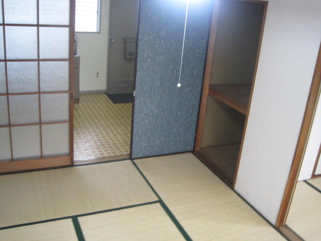 Living and room
