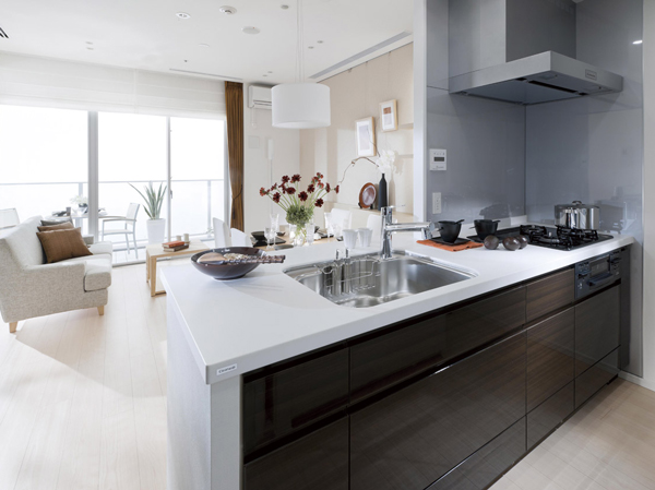 Kitchen.  [Artificial marble countertops] The counter top, beautifully, Also adopted an easy artificial marble maintenance. It will produce the upscale kitchen. (Hereinafter referred to as D-1 type)