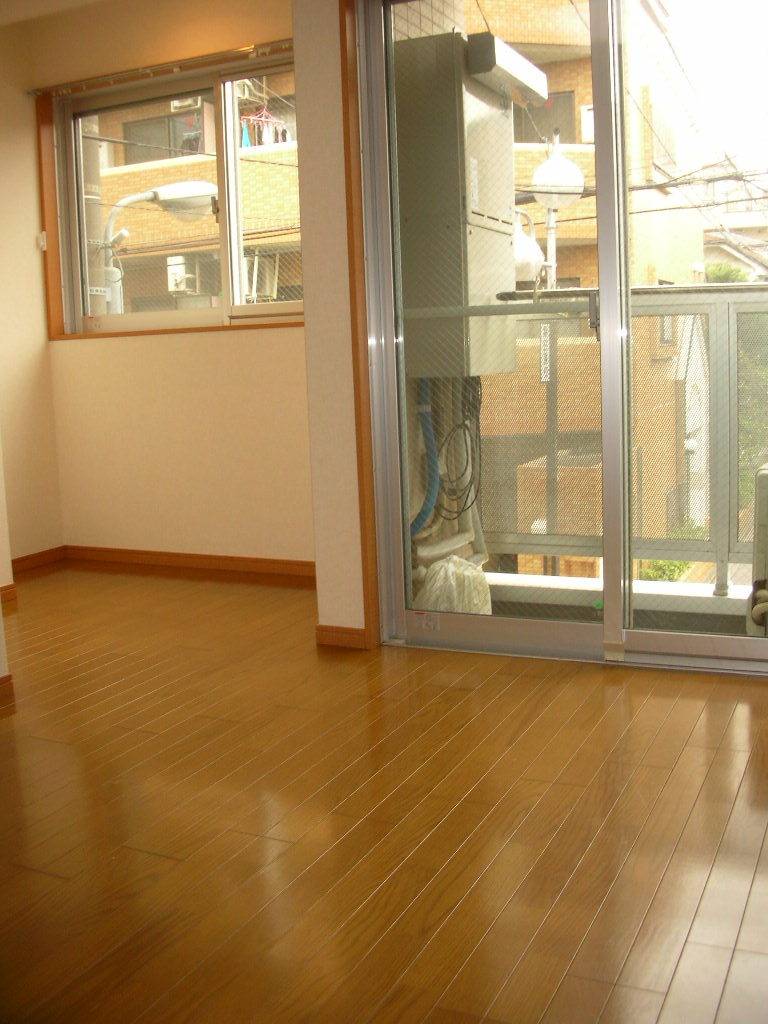 Living and room