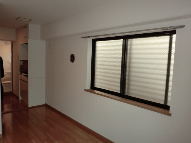Living and room