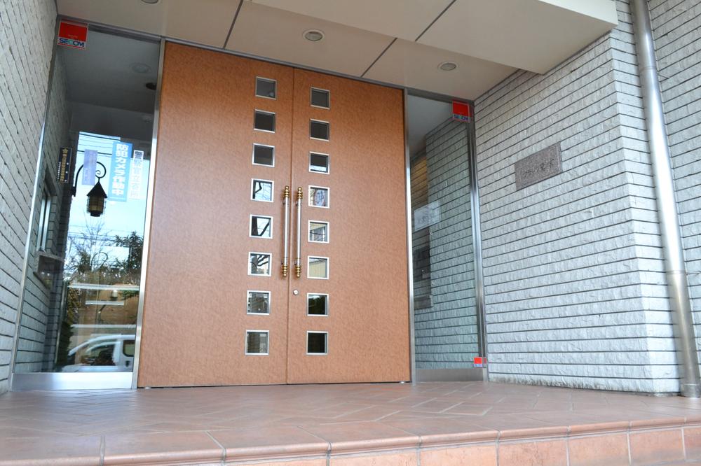 Entrance. North Entrance (main entrance)