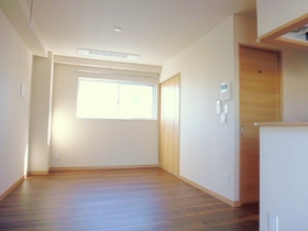 Living and room. 12.3 Pledge of studio