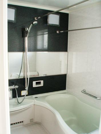 Same specifications photo (bathroom)