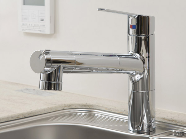 Kitchen.  [Water purifier integrated faucet] Hygienic and tasty water can be switched freely clean water and raw water supplies the. Is also attractive spacious use point the sink around in an integrated. (Same specifications)