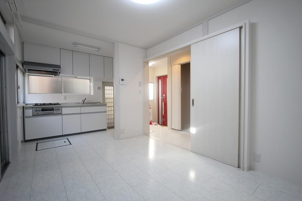 Living. For the renovation already Property, Equipment is all new!