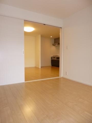 Non-living room. 6.2 Pledge