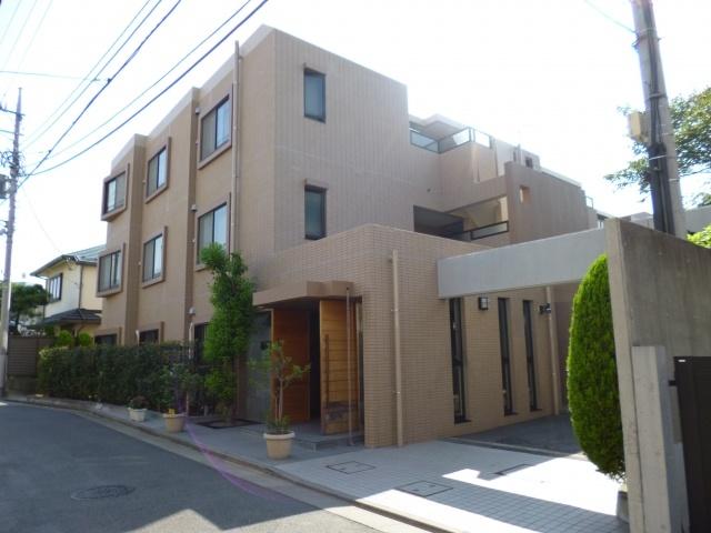 Local appearance photo